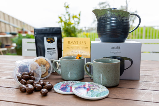Tea Cookies and Chocolate Hamper