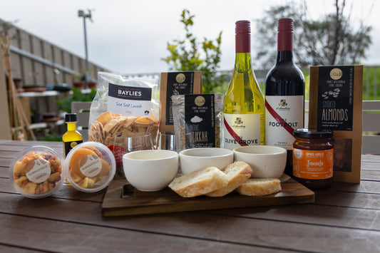 Fleurieu Picnic Hamper