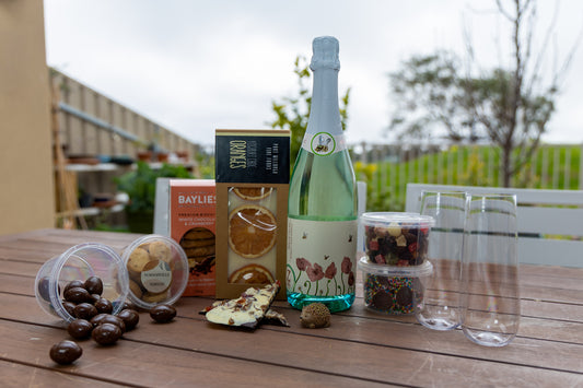 Cookies Chocolate and Bubbles Hamper