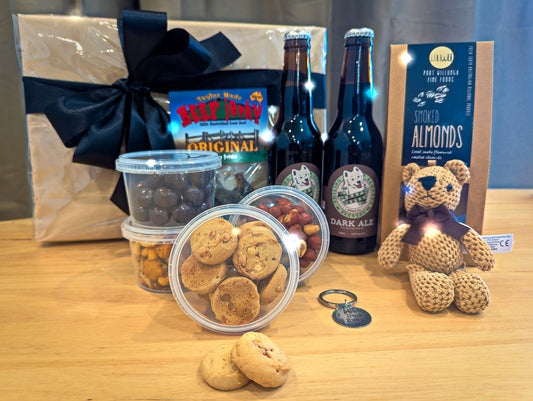 Father's Day Smiling Samoyed Hamper